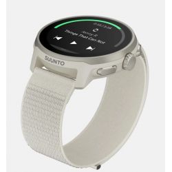 Suunto RUN Frost Gray - bracelet textile avec la marque SUUNTO réfléchissante